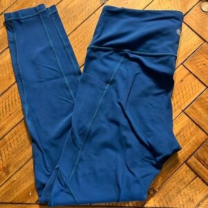 ATHLETA legging W/ Side Pockets